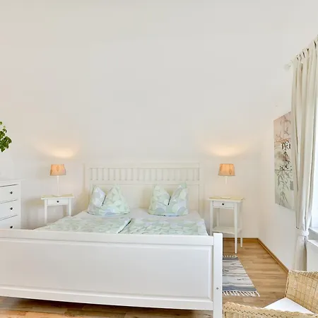 Ferienhaus Fuchsweg Holiday home Tribseer Vorstadt