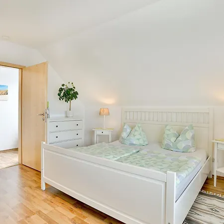 Ferienhaus Fuchsweg * Tribseer Vorstadt